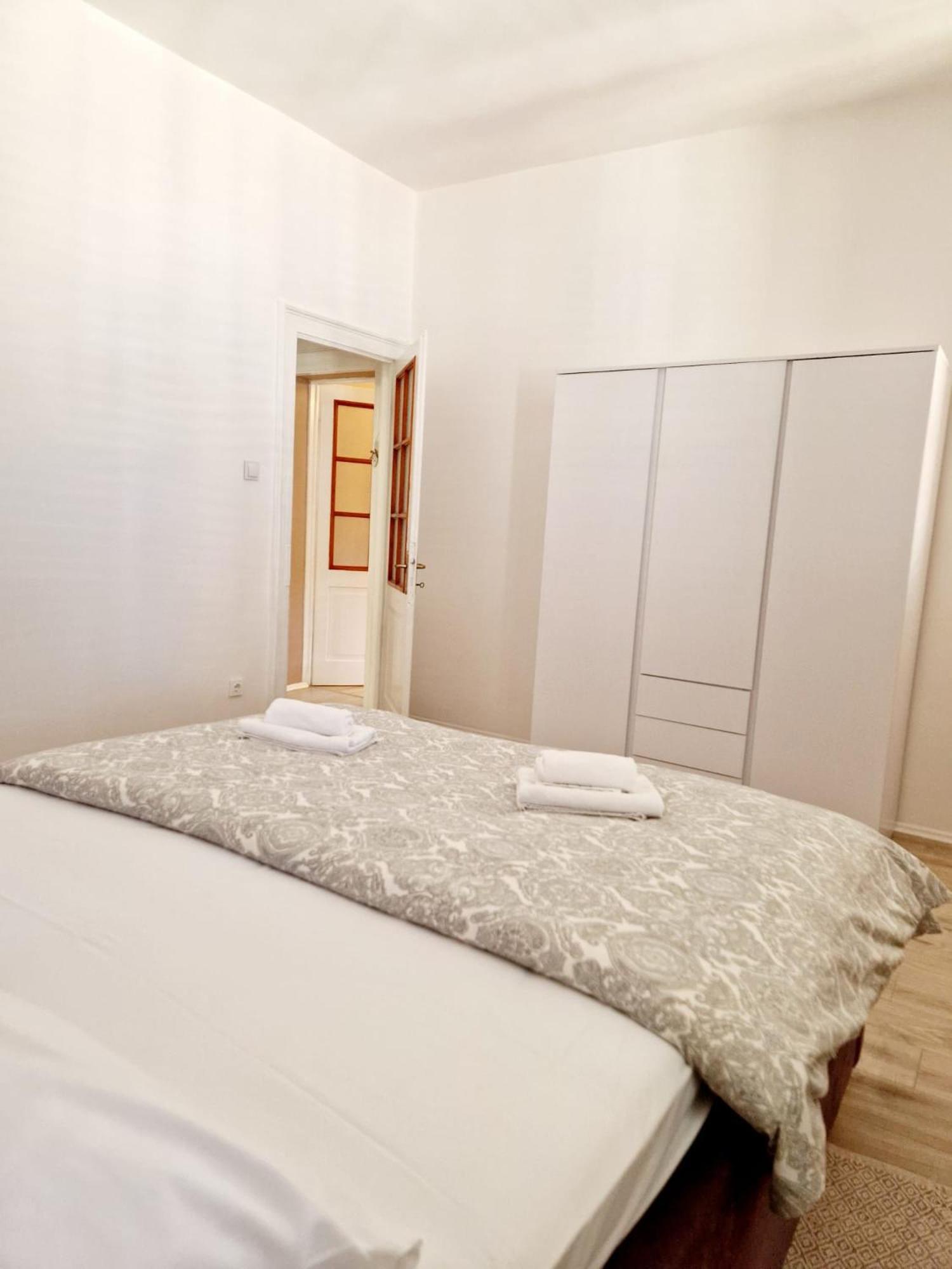 Apartment Pape Split Exterior foto